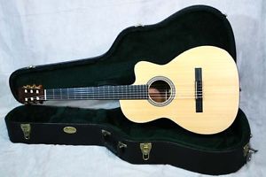 [EXC] Martin OOOC Nylon 2012 Acoustic guitar w/Hard case