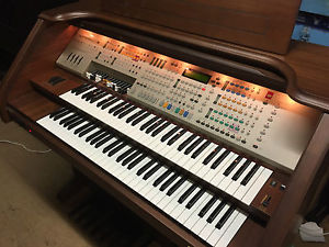 Orla GT9000 DLX Home Organ - STOCKROOM CLEARANCE PRICE