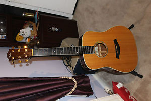2007 USA Taylor Dn5e Electro Acoustic Guitar