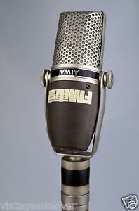 AIWA VM20A VINTAGE RIBBON MICROPHONE FIGURE EIGHT