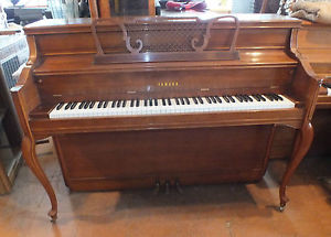 YAMAHA M2H CONSOLE PIANO w/ French Provincial Cabinet    Free Shipping Available