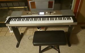 Yamaha YPG-535 YPG535 88-Key Portable Grand Piano pre-owned FREE SHIPPING