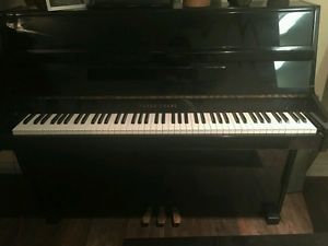 Young Chang E101 Piano with Bench!