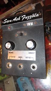 Vintage Original Circa 1968 Sam Ash Fuzzola Fuzz Pedal Black Sounds Amazing!