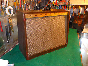 Accordion & Guitar Tube Amplifier Magnatone Custom 262 High Fid Origin Condition
