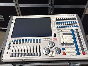 Avolites Tiger Touch Control Console In Road Case Concert Stage Lighting DMX