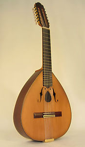 CLASSIC LUTE JUAN MONTES. LAÚD CLASICO