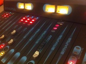 AEV SYNAPSE Mainframe Analog Digital / Radio / Phon Lines / Broadcast Mixer