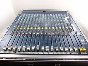 Allen and Heath MixWizard WZ 16:2 Mixer. w/ SKB-19-P12 Pop-Up Mixer Case