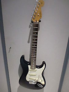 FENDER CUSTOM SHOP "CUSTOM CLASSIC" ASH (!) STRATOCASTER/CASE/TOPZUSTAND