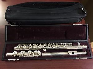 YAMAHA YFL-481 SOLID SILVER LOW B FOOT FLUTE EXCELLENT SHAPE!!!!