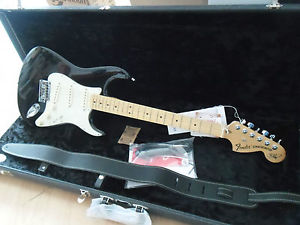 FENDER THE EDGE STRATOCASTER ARTIST SIGNATURE U2  chitarra elettrica made in usa