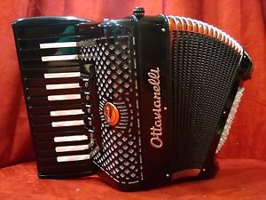 NEW Ottavianelli Piano Accordion Black Bambina LMM 26 Key 60 Bass Inverted Keys
