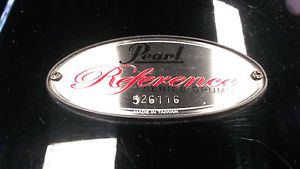 Pearl Reference 18x22 Bass Drum in Piano Black Finish