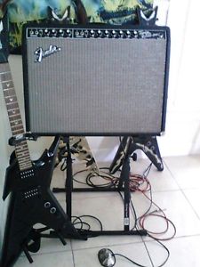 Fender Vintage R