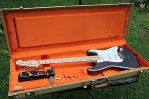 Fender Eric Clapton Stratocaster Electric Guitar PEWTER 2014