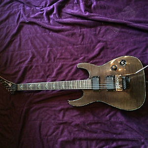 Charvel Desolation Soloist DX-1 FR Trans Black  inkl. Case