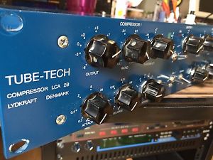 TUBE TECH LCA 2B STEREO COMPRESSOR / LIMITER