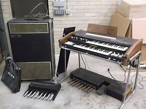 Vintage Hammond X5 Portable Organ w/ Leslie Solid State 760 Speaker