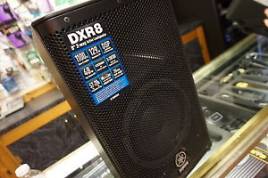 2 (one pair) YAMAHA DXR8 Active PA Speakers