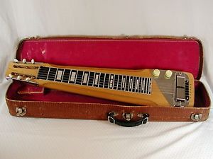 Vintage Rickenbacker Model 102 Lap Steel w. Original Case