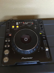 Pioneer CDJ-1000 MK3 Pair/Set