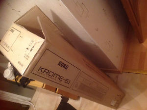 KORG KROME 61 synthesizer