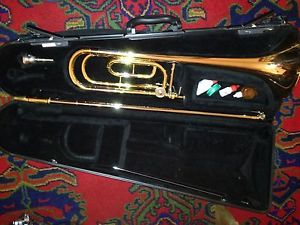 Yamaha Bb And F Tenor Trombone YSL 446G