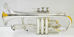 YAMAHA YCR6330S Trumpet w/hard case,mouce piece,