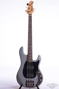 Musicman Ernie Ball Music Man Classic Sabre Bass Guitar, Mayan Silver, NEU