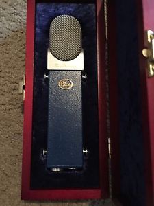 Blue Blueberry Cardioid Condenser Microphone (Original Latvian Made)