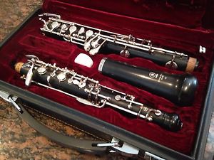 YAMAHA (YOB-241) OBOE WITH ORIGINAL HARD CASE (GENTLY USED)