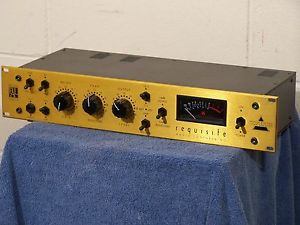 REQUISITE AUDIO ENGINEERING PAL TUBE PRE-AMPLIFIER OPTICAL LIMITER Y7 & L1