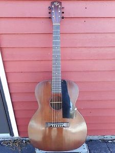 1930's Maybell Acoustic Guitar - Style No. 25