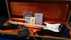 Fender Stratocaster Eric Clapton Masterbuild! ! Mercedes Blue,  + 2 Fanartikel !