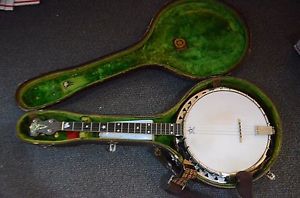 Vintage Circa 1926 Vega Vegaphone 94881 Tenor Banjo +- original case MOJO