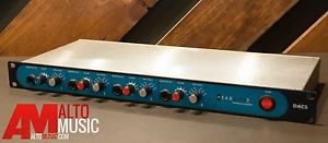 DACS Clarity HeadLite 2 - Balanced Input - Powerful 4in/4out Headphone Amplifier