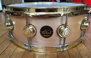 DW Craviatto 5.5x14 Solid Shell Snare Natural w/Gold Hardware