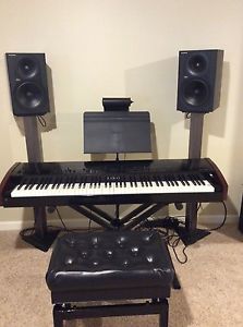 Kauai MP10 Electronic Piano with speakers, stand,and stool