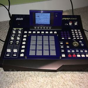 Akai MPC4000 Sampler Blue Model (Loaded)