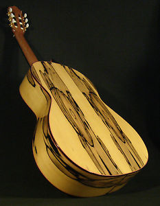 SPANISH GUITAR  LUTHIER JUAN MONTES.  WHITE EBONY.  CASE.  FLAMENCO GITARRE