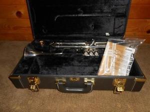 Yamaha YTR 5335G Allegro Intermediate Trumpet Made In Japan SUPER NICE!!!!!!!!!!