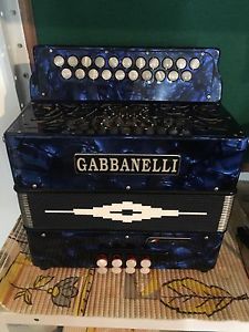 Accordion Gabbanelli 2 Row Tuning B/C Melodeon Includes Case And Straps