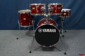Yamaha "Manu Katché" Signature Junior Shellset in "Cranberry Red"