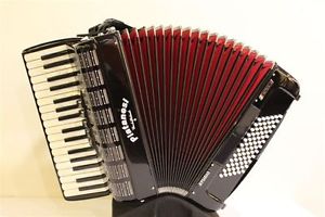 Piatanesi Studio 3 chörig 72 schwarz