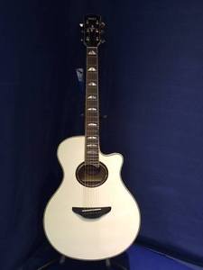 Yamaha APX1000 Electro Acoustic Guitar - Pearl White
