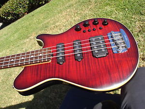 Music Man Reflex 25th Anniversary 4-String HSS Flamed Venetian Stingray