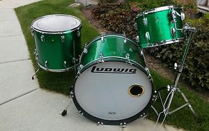 Vintage Ludwig Classic Maple drum set Green Sparkle