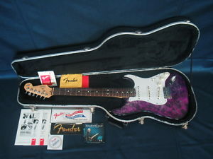 * * * AUTENTICA Fender 40th Anniversary Purple Tie Dye Alu Stratocaster!!! * * *