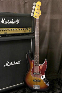 '90s made Fender Japan '62 reissue Jazz Bass JB62/3Tone Sunburst Made in Japan